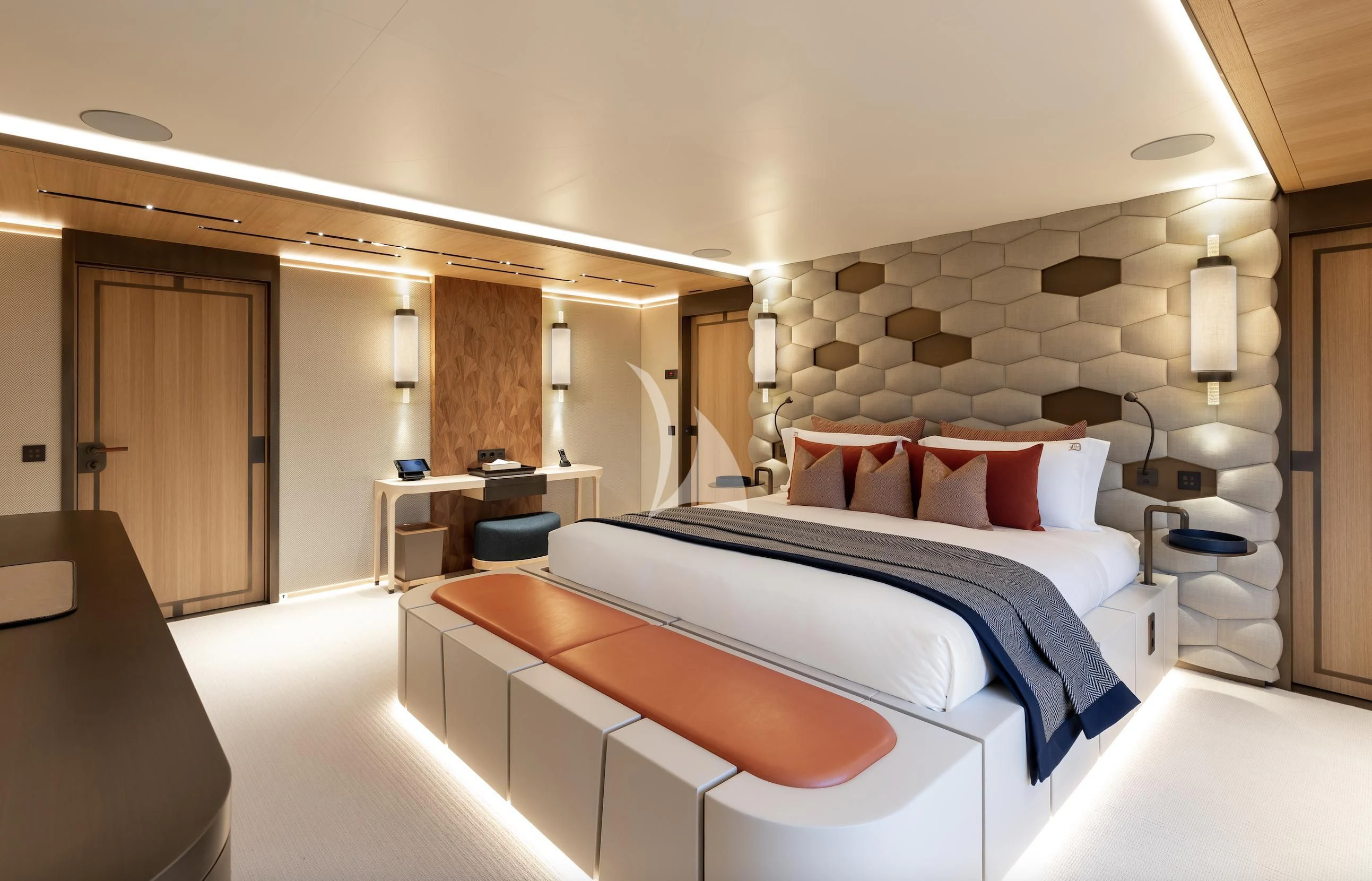 a hotel room with a bed aboard LA DATCHA Yacht for Sale