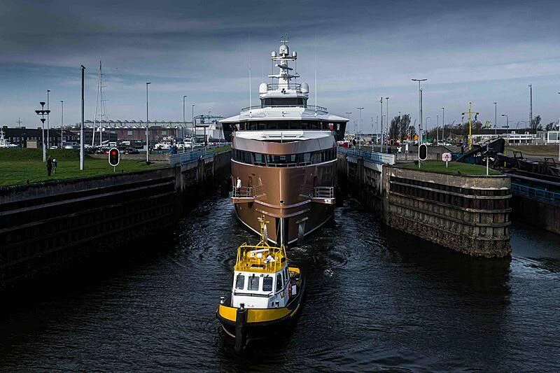 a couple of boats on a river aboard LA DATCHA Yacht for Sale