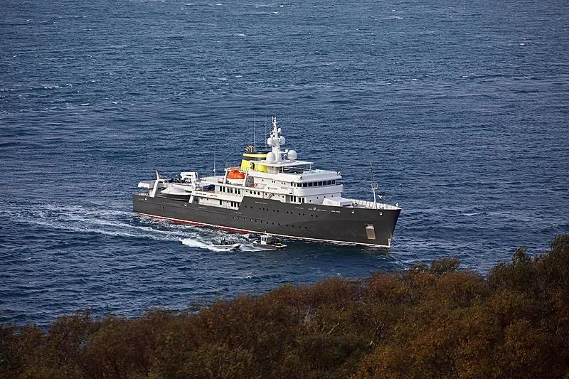 a large white boat on the water aboard YERSIN Yacht for Charter
