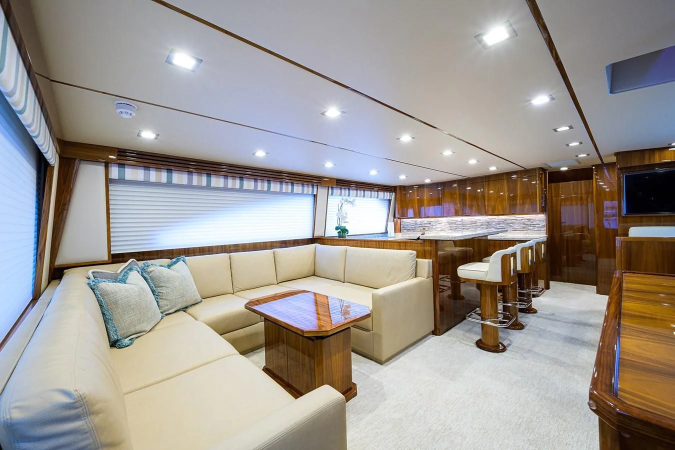 a large living room with a large window aboard ABSOLUT Yacht for Sale