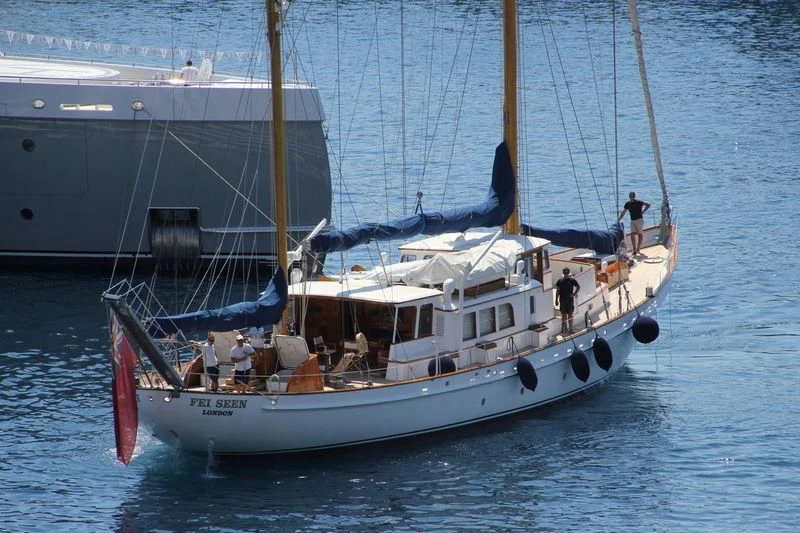 a boat with people on it aboard FEI-SEEN Yacht for Sale