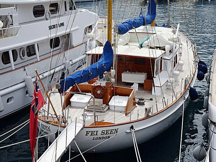 a boat in the water aboard FEI-SEEN Yacht for Sale