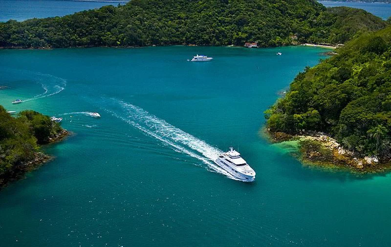 a boat sailing on the sea aboard PAPA-GOLFE Yacht for Sale