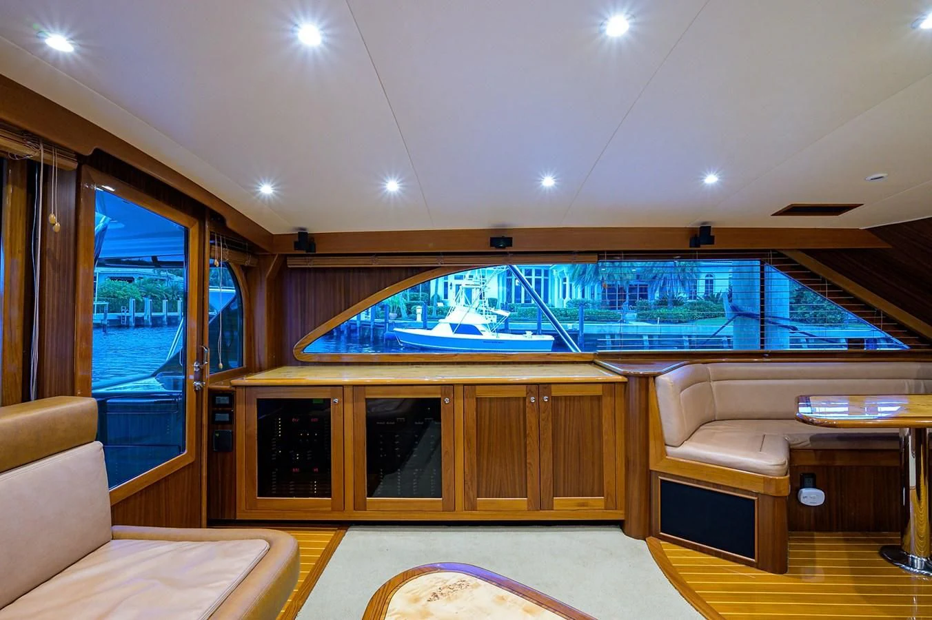 a room with a large swimming pool aboard FLYING J Yacht for Sale
