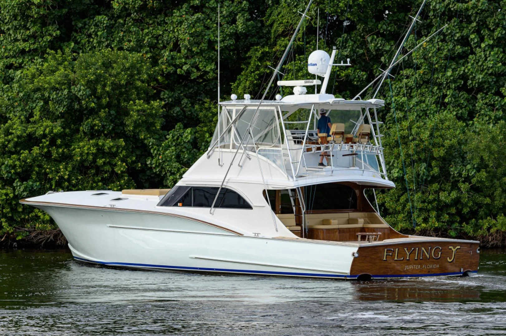 a boat on the water aboard FLYING J Yacht for Sale