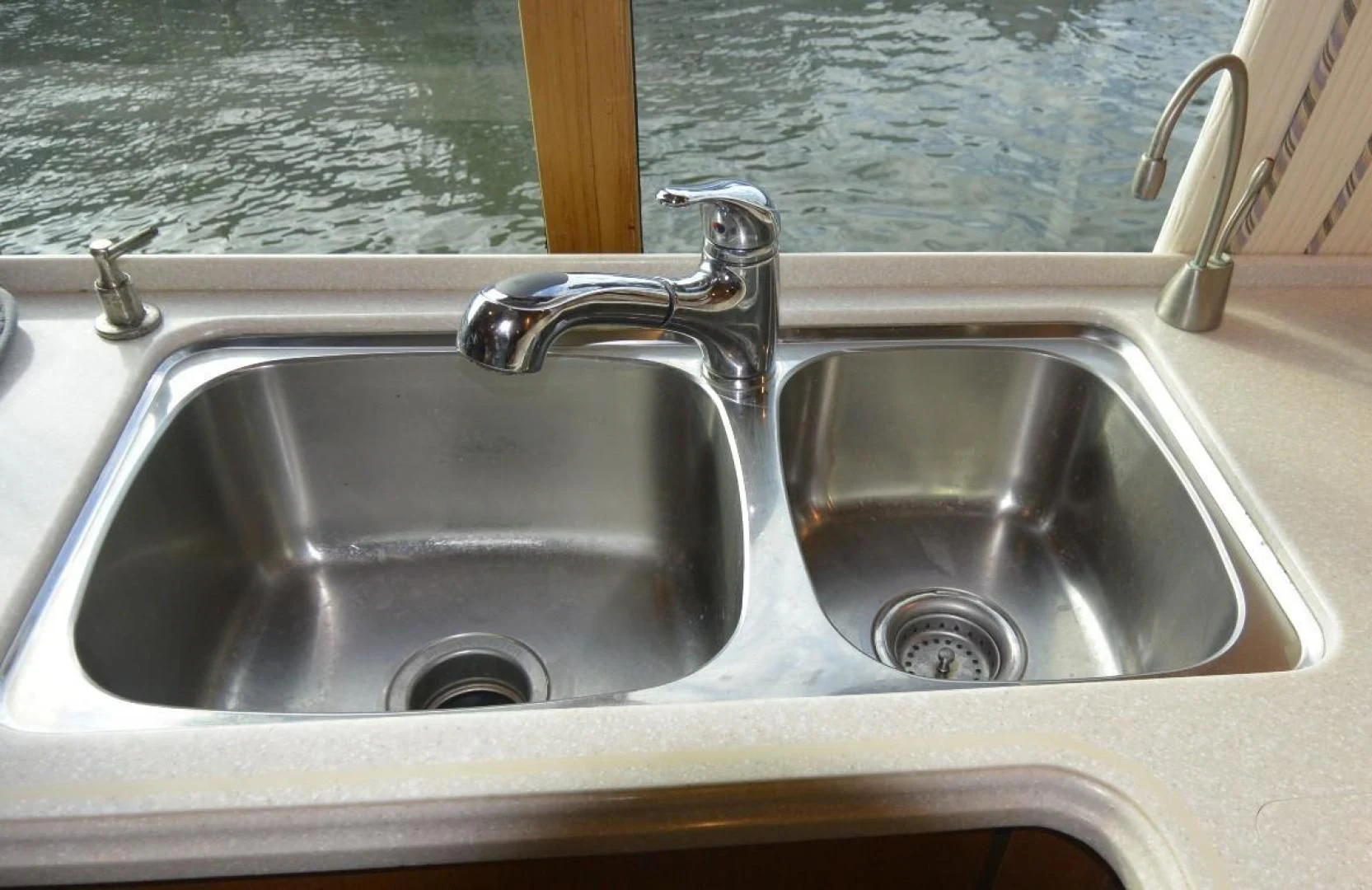 a sink with a faucet aboard DOG HOUSE Yacht for Sale