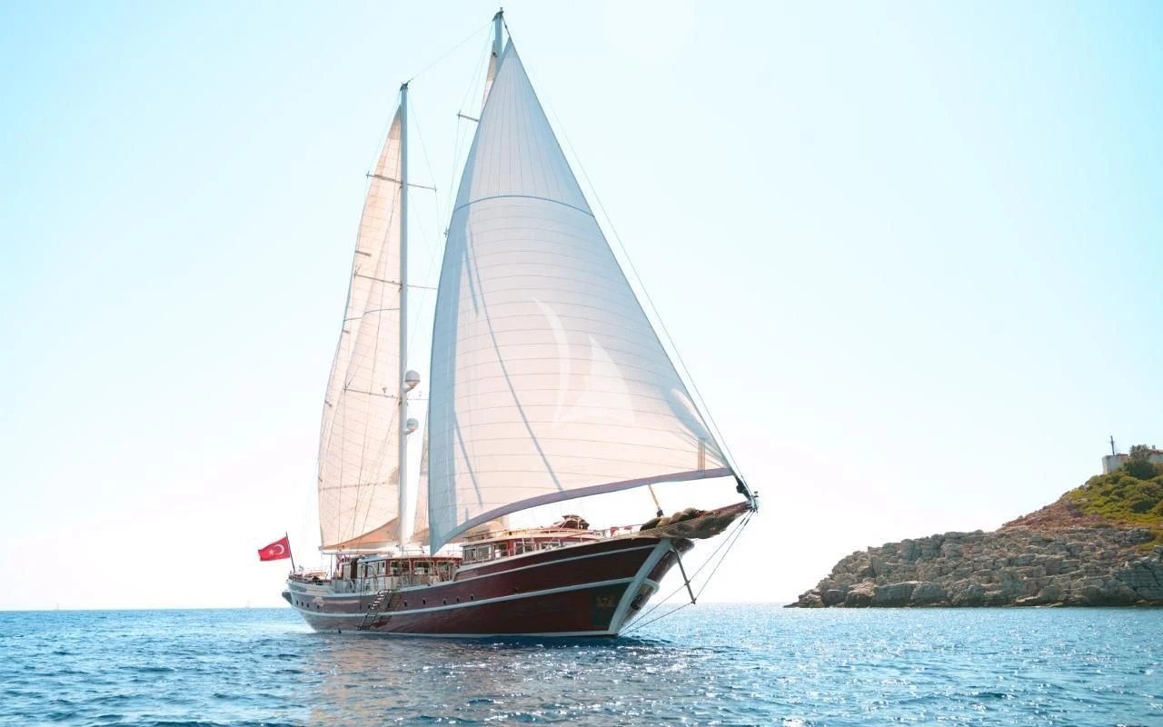 a boat sailing on the water aboard KAPTAN KADIR Yacht for Sale
