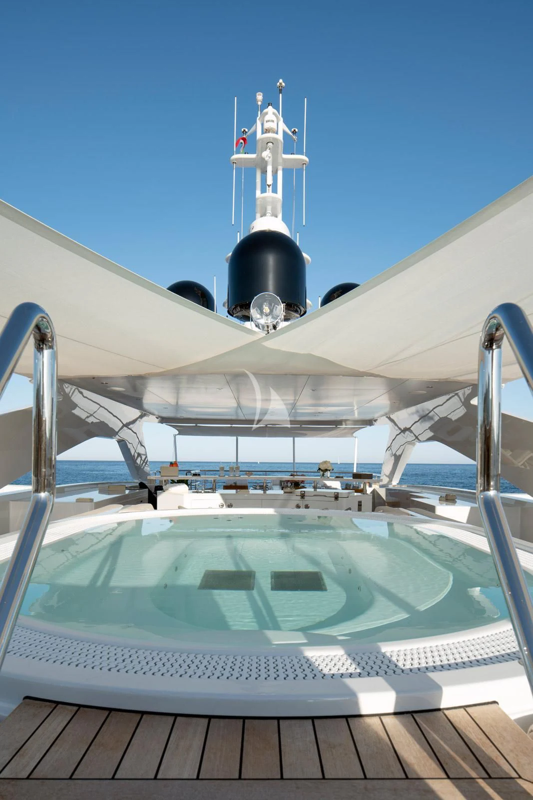 a large white building with a dome and a dome on top aboard MOSKITO Yacht for Sale