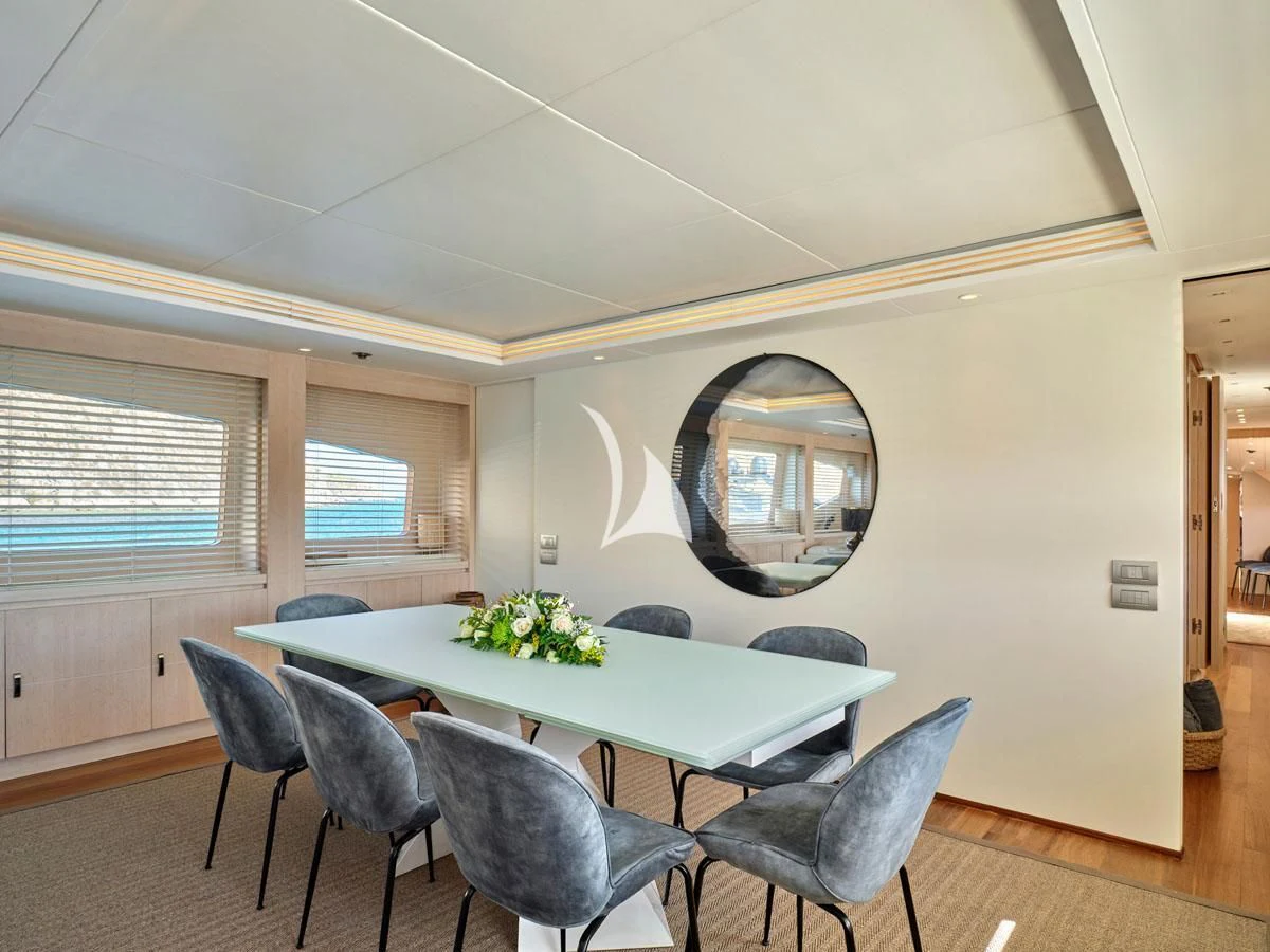 a room with a round mirror aboard WHITE KNIGHT Yacht for Sale