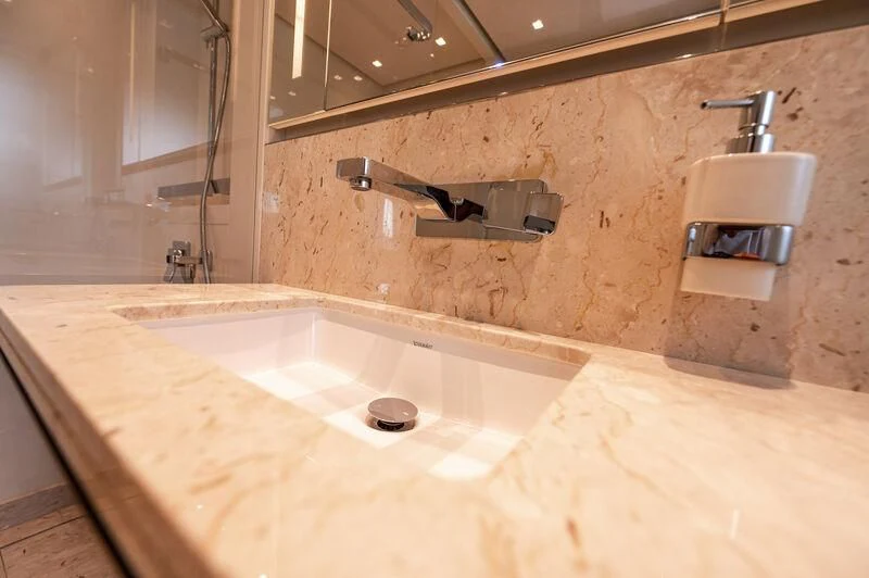 a bathroom with a large jacuzzi tub aboard VISSOTTA Yacht for Sale