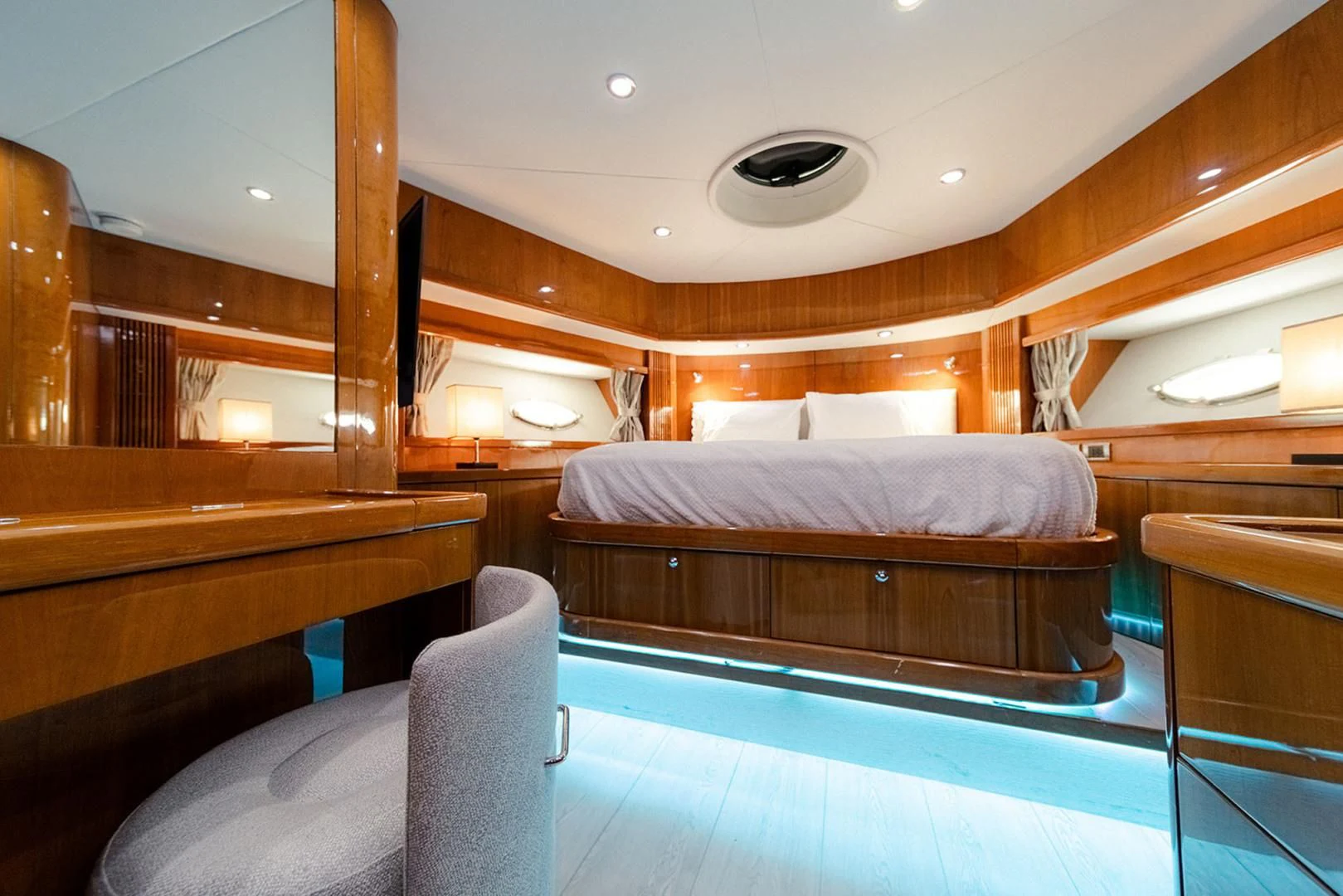a room with a bed and a table aboard SOUL MATES Yacht for Sale