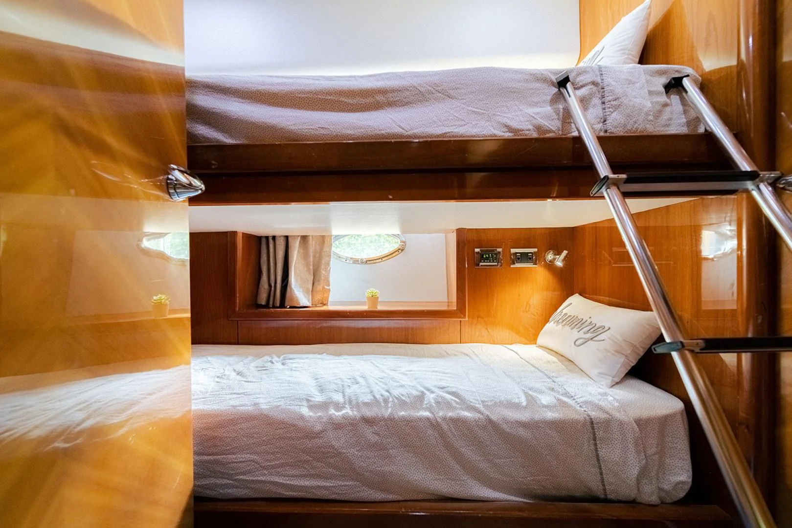 a bed with a canopy aboard SOUL MATES Yacht for Sale