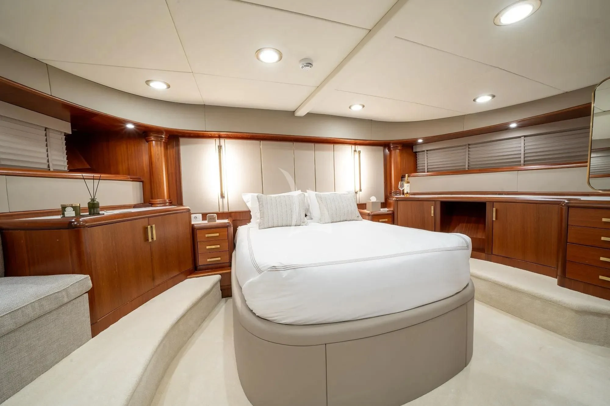 a room with a bed and a desk aboard NURTEN A Yacht for Sale