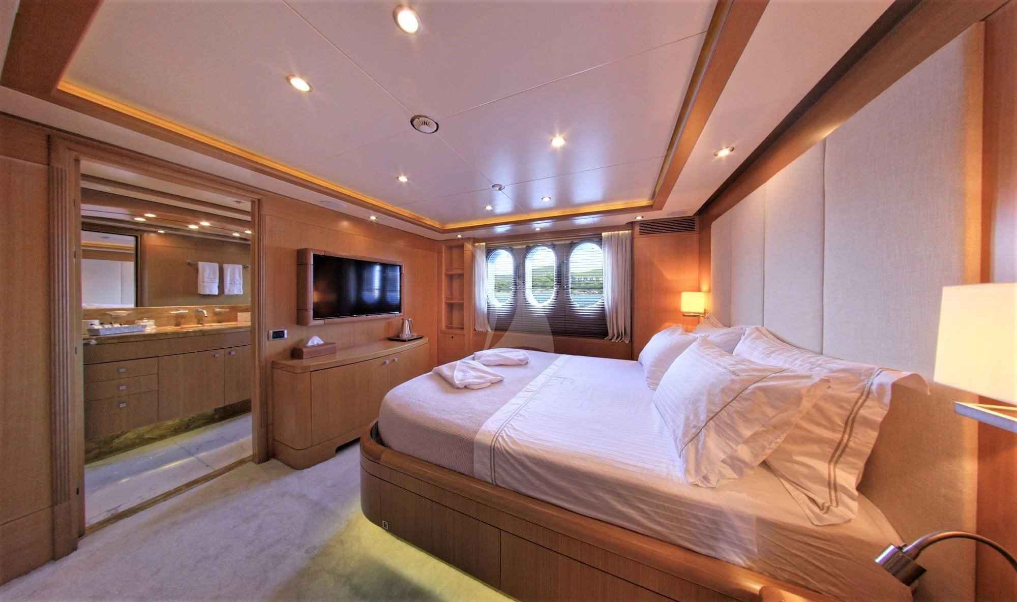 a room with two beds aboard GRANDE AMORE Yacht for Charter
