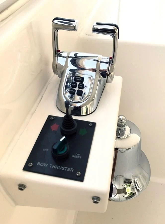 a machine with a dial aboard HARBOR LADY Yacht for Sale