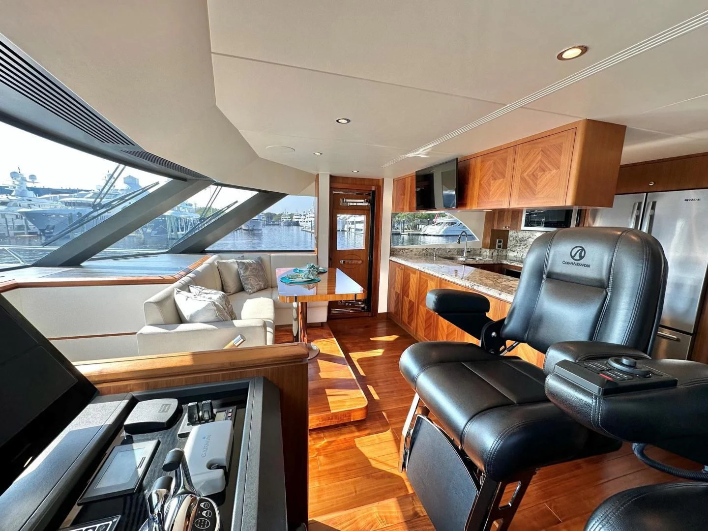 inside of a boat aboard CRUMDALE Yacht for Sale