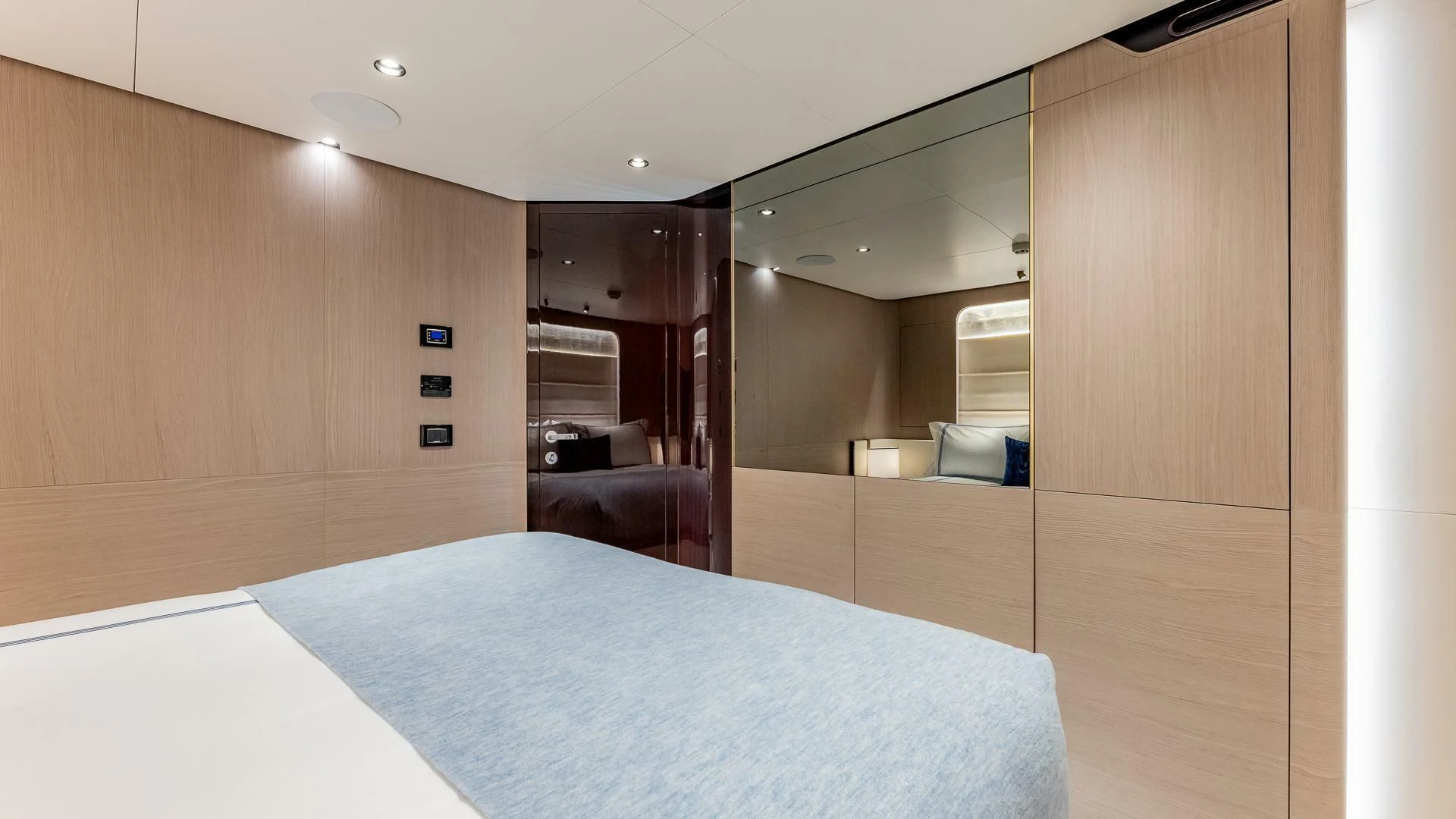 a large hotel room aboard CAPTAIN MORGAN II Yacht for Sale