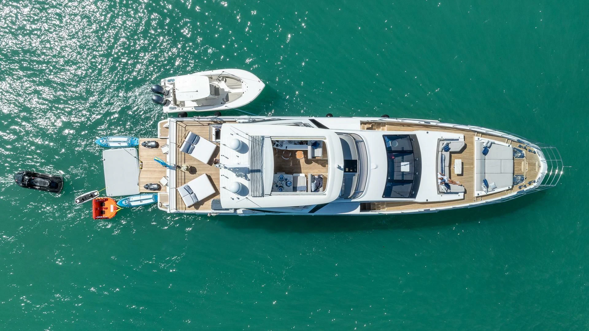 a house on the water aboard CAPTAIN MORGAN II Yacht for Sale