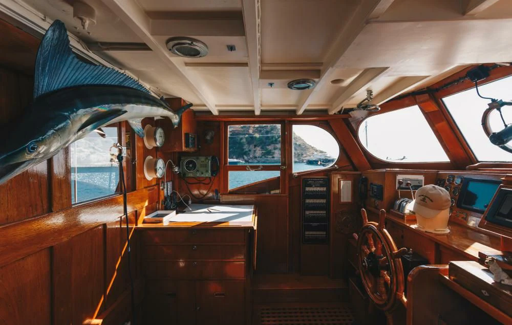 inside of a boat aboard SILVER CAVALIER Yacht for Sale
