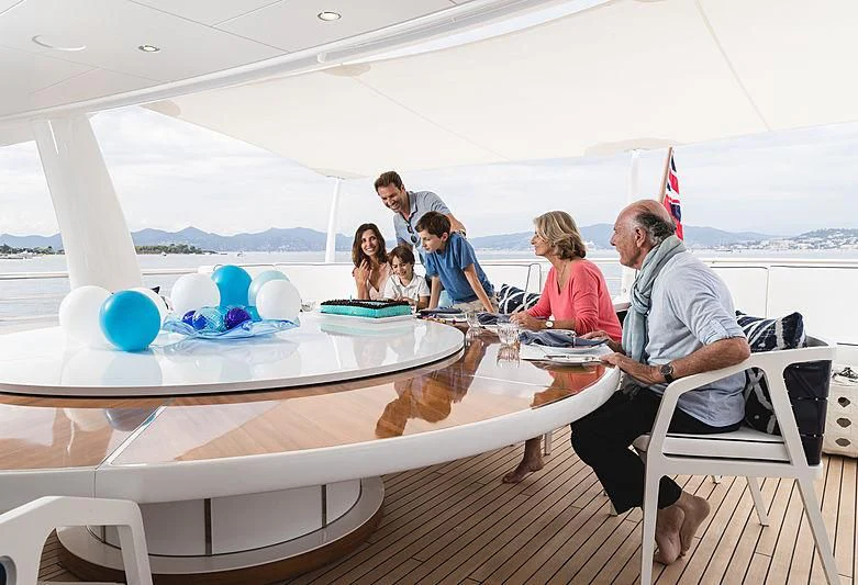 graphical user interface aboard VOLPINI 2 Yacht for Sale