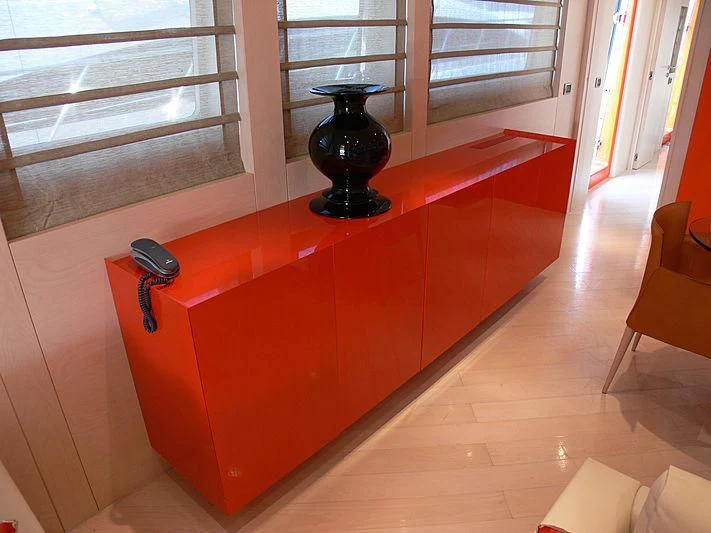 a black vase on a red counter aboard SOFIA Y Yacht for Sale