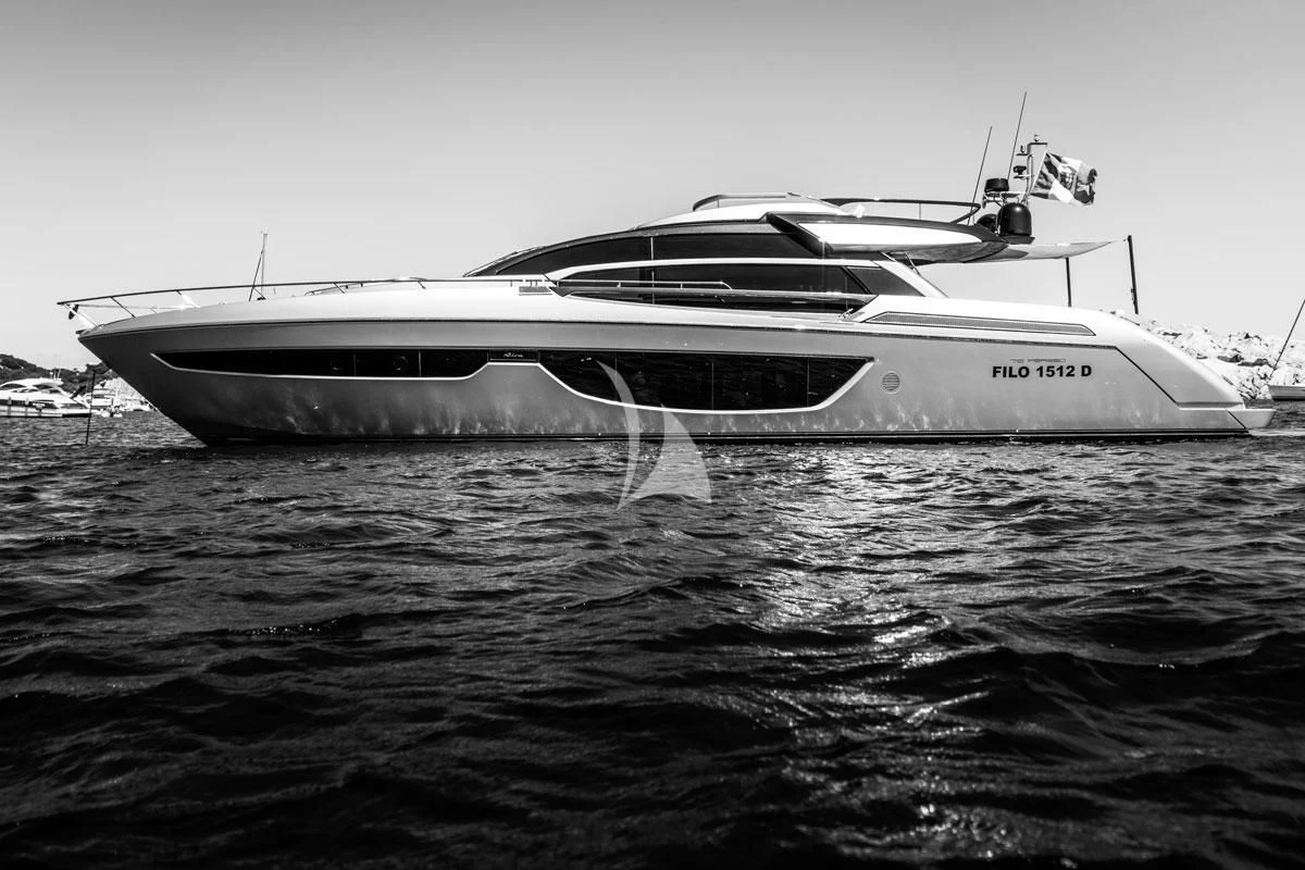 a boat in the water aboard CHILUCE Yacht for Charter