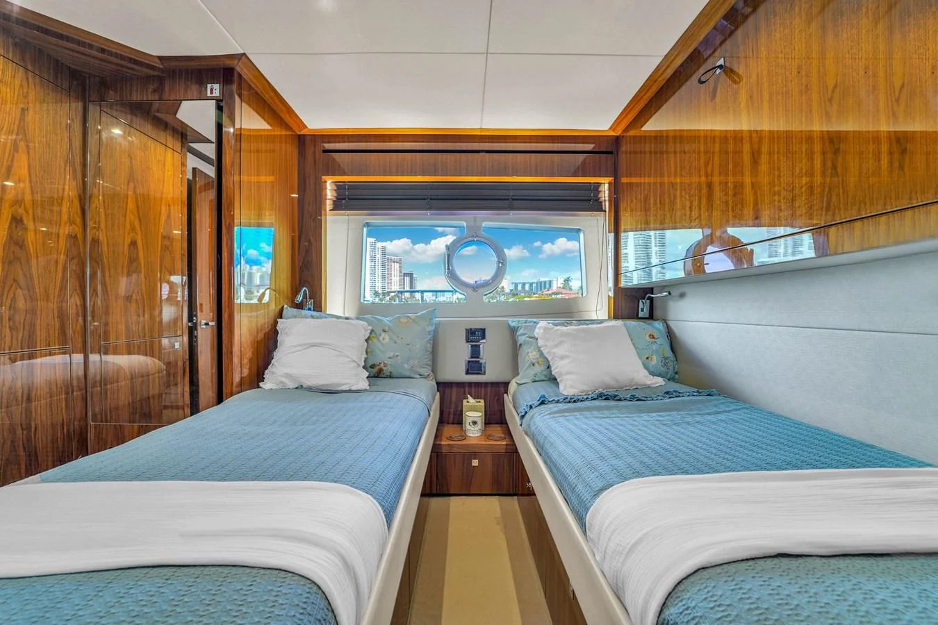a room with two beds aboard 92' SUNSEEKER 2016 Yacht for Sale