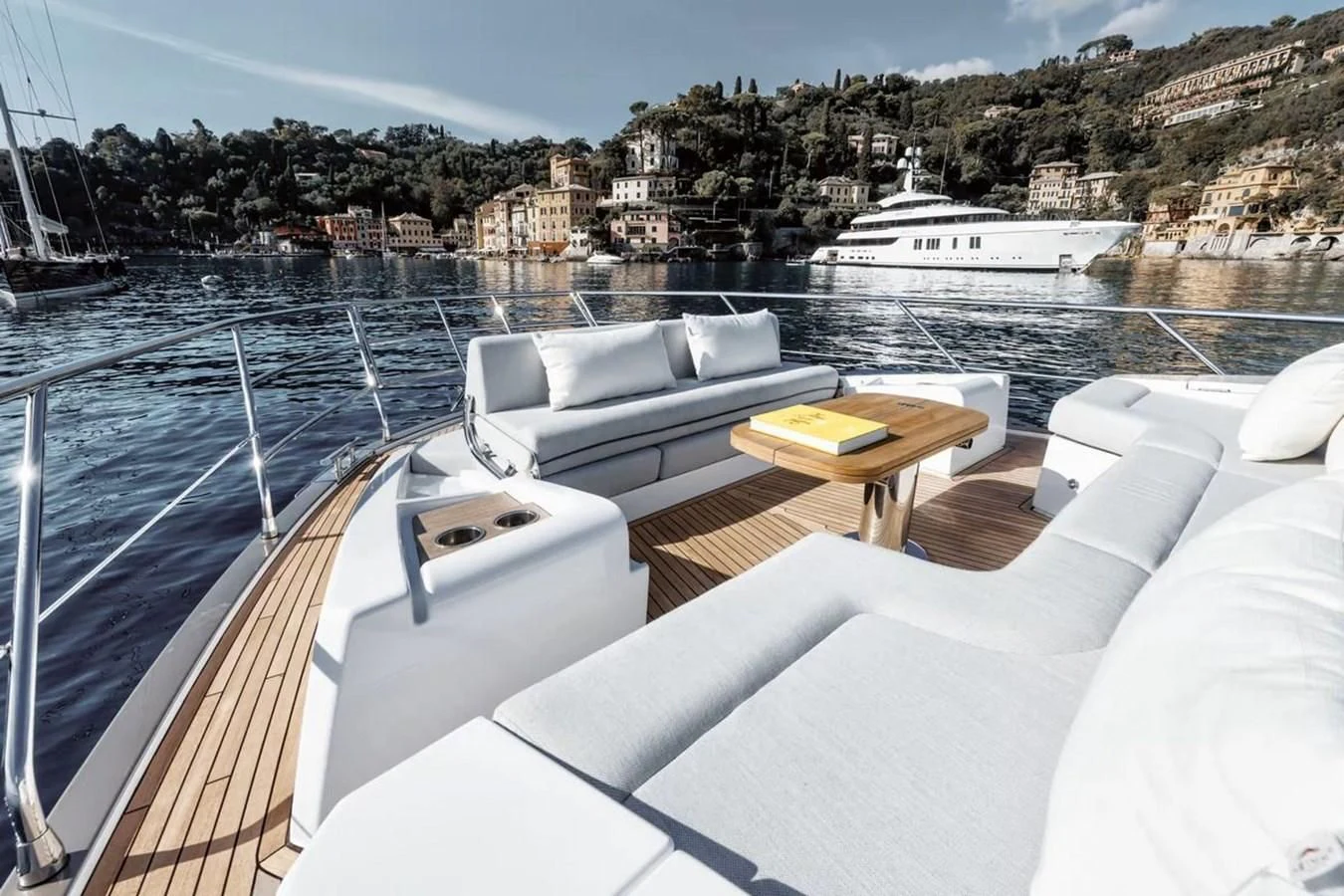 a boat on the water aboard 2023 AZIMUT FLY 78/56 Yacht for Sale