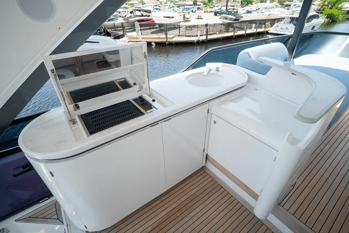 a deck with a deck and a boat on it aboard 2023 AZIMUT FLY 78/56 Yacht for Sale