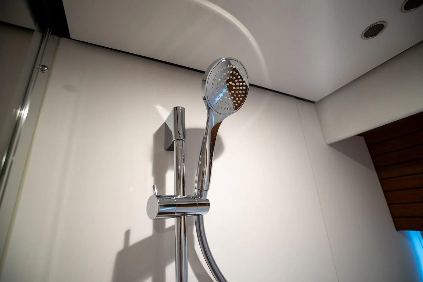 a ceiling fan with a light fixture aboard 2023 AZIMUT FLY 78/56 Yacht for Sale