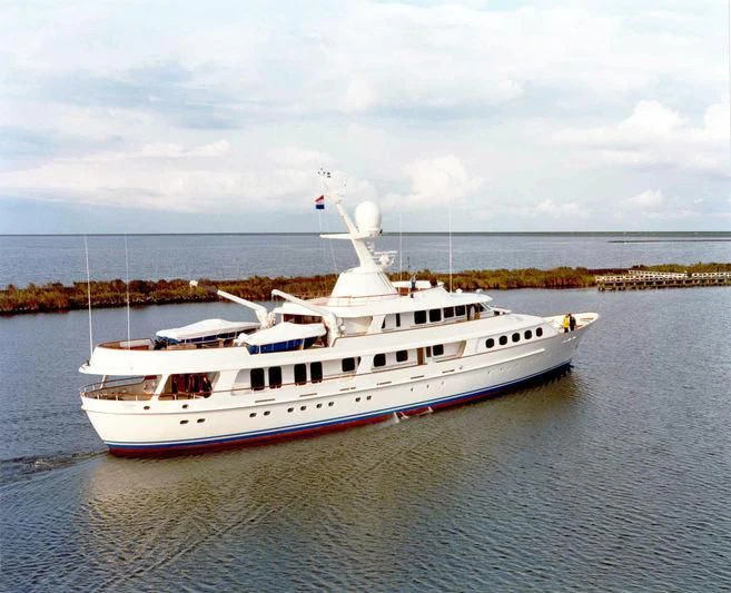 a white boat in the water aboard LADY GEORGINA Yacht for Sale