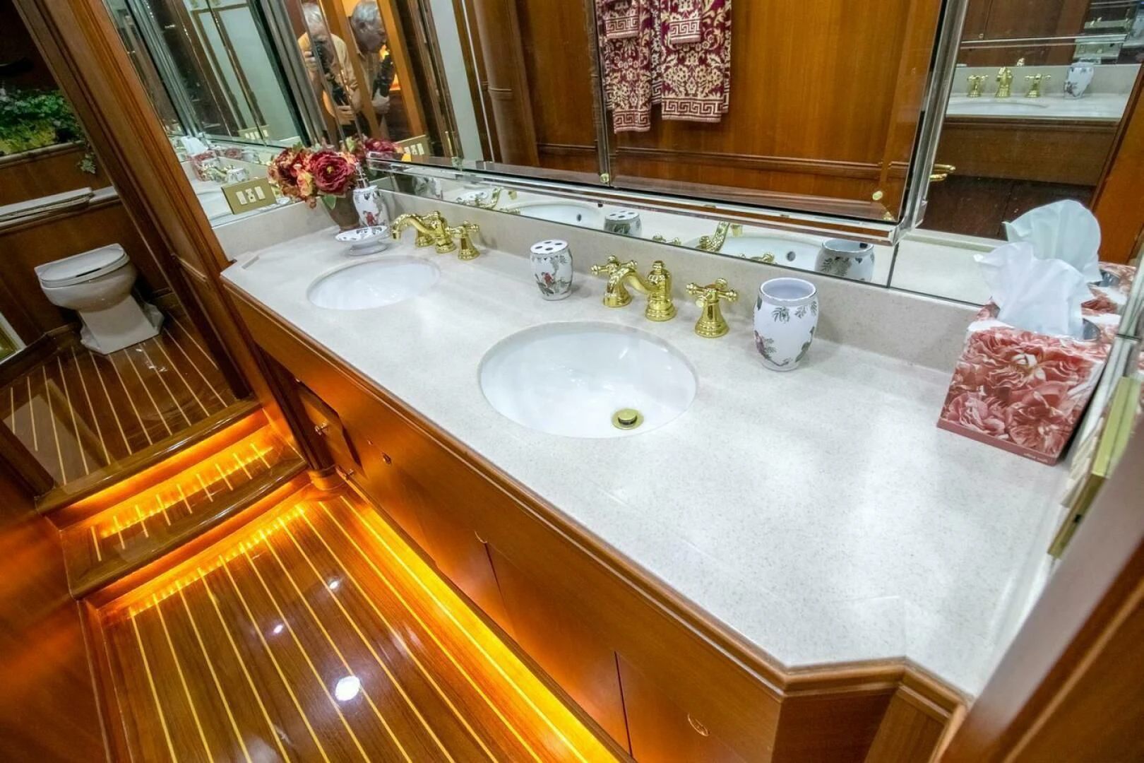 a bathroom with a large bathtub aboard CHAIRMAN Yacht for Sale