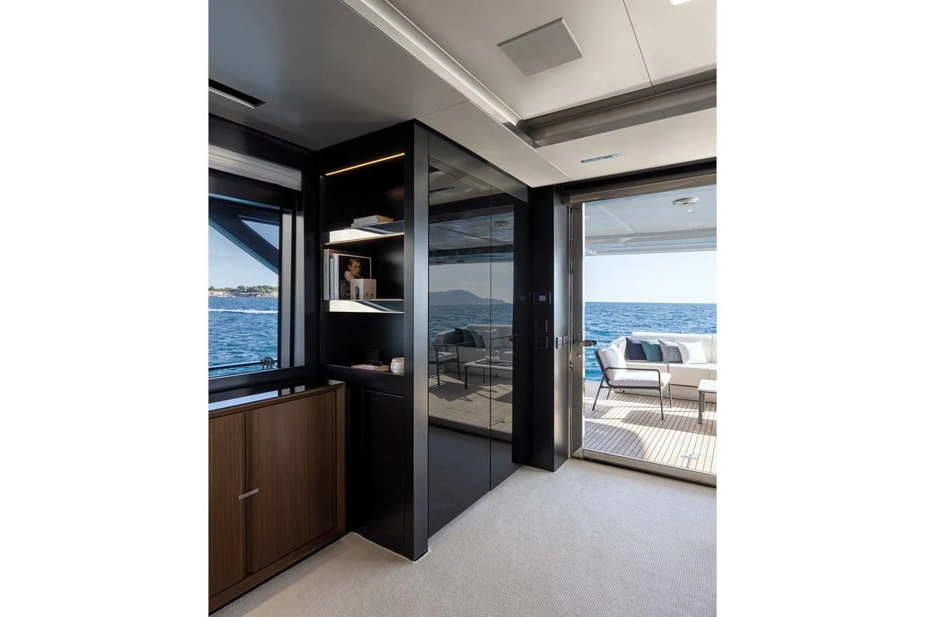a room with a view of the ocean aboard ALEGRA Yacht for Sale