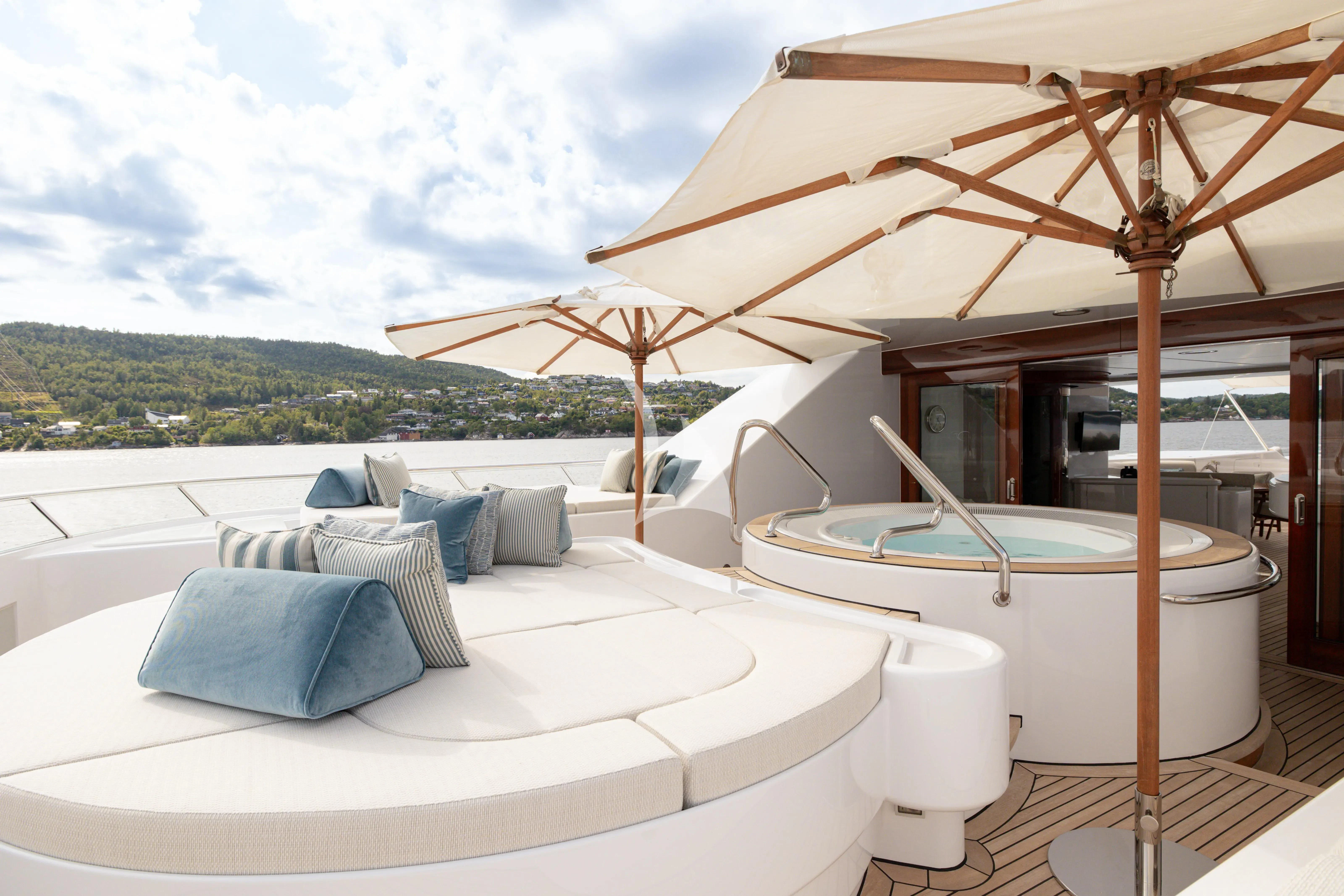 a bed and a pool aboard NECTAR Yacht for Sale