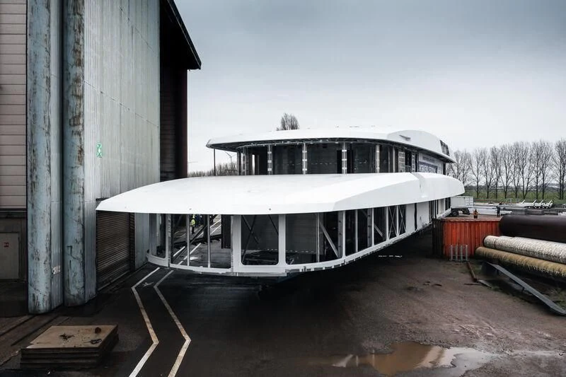 a building with a roof aboard DRIZZLE Yacht for Sale
