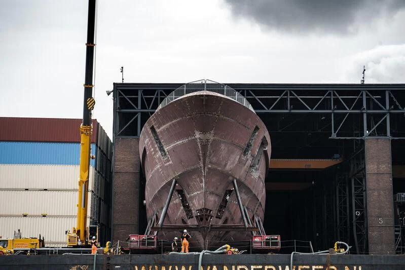a large metal tunnel aboard DRIZZLE Yacht for Sale