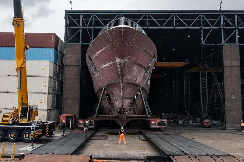 a large metal cylinder aboard DRIZZLE Yacht for Sale