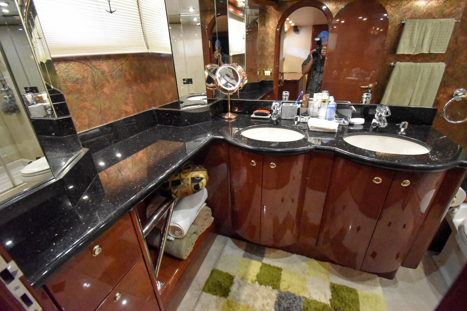 a bathroom with sinks and mirrors aboard CLEW LESS Yacht for Sale