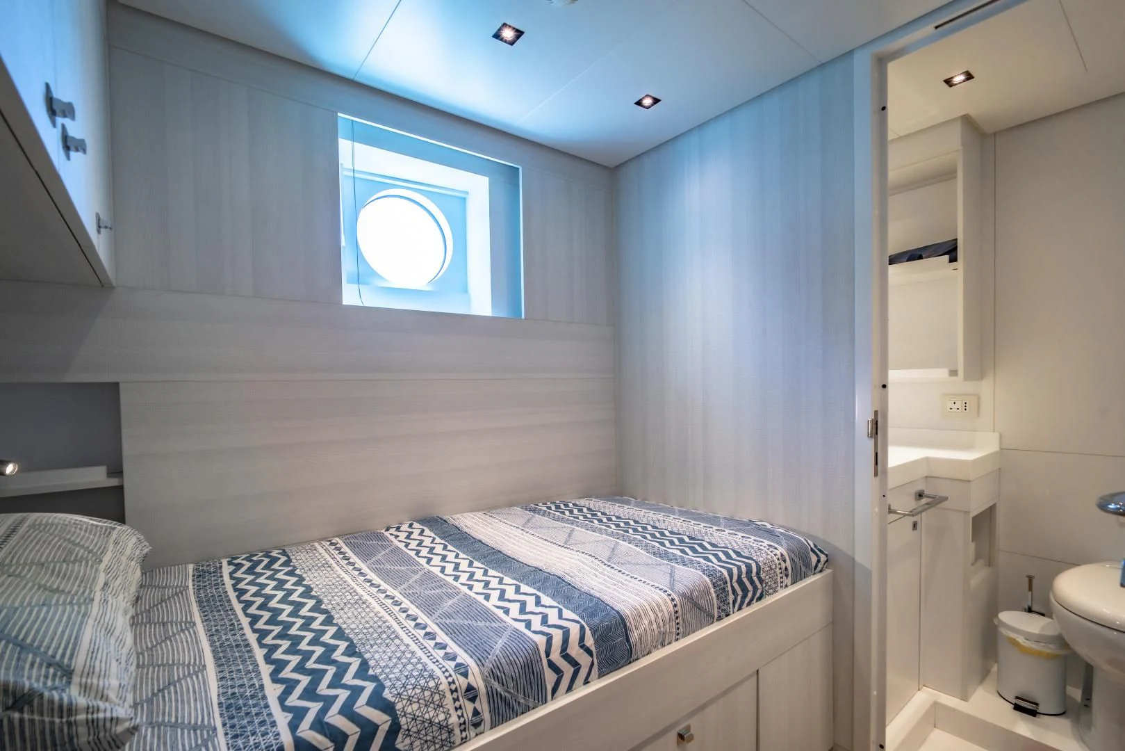 a bathroom with a checkered floor aboard LA VIE Yacht for Sale