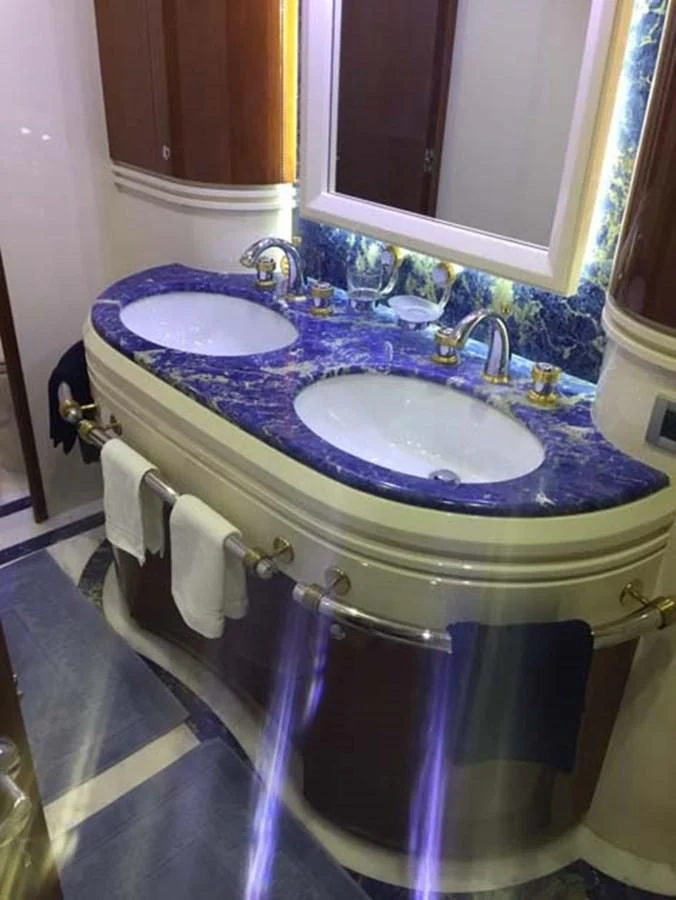 a couple of sinks in a bathroom aboard AEGINA Yacht for Sale
