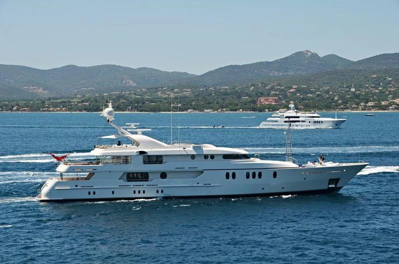 a white boat in the water aboard SEAHORSE Yacht for Sale