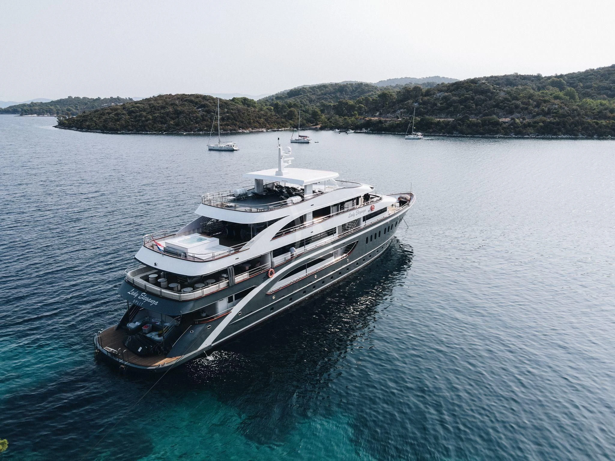 a boat on the water aboard LADY ELEGANZA Yacht for Sale
