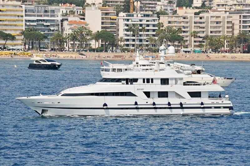 a white boat on the water aboard DEEP BLUE II Yacht for Charter