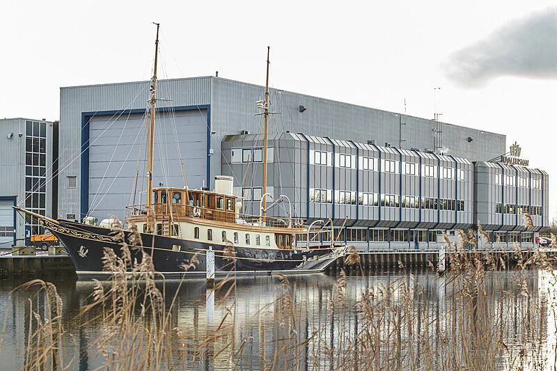 a large ship docked aboard ATLANTIDE Yacht for Sale