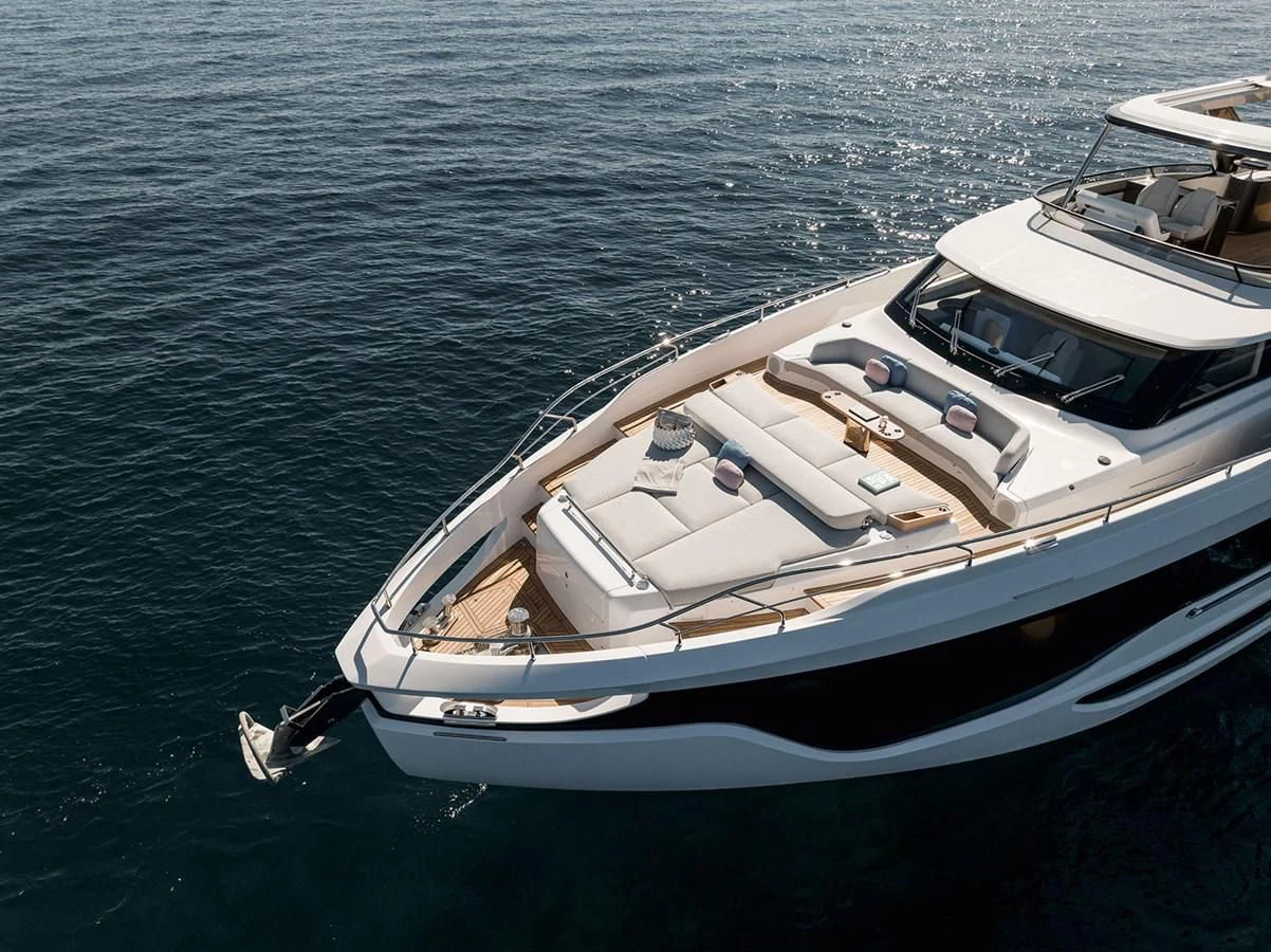 a boat in the water aboard AZIMUT GRANDE 26/25 Yacht for Sale
