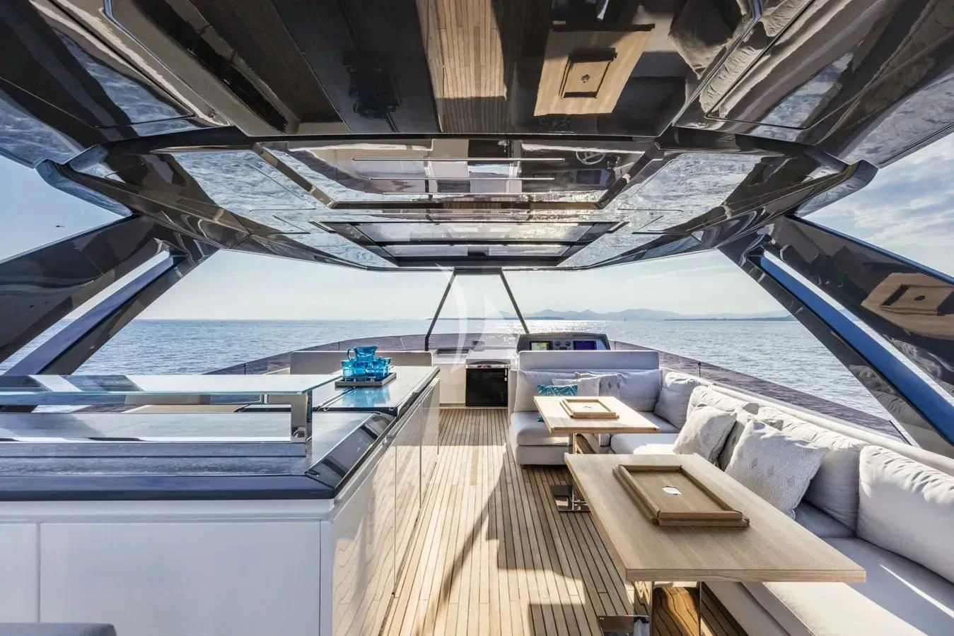 a room with a pool aboard DATE NIGHT Yacht for Sale