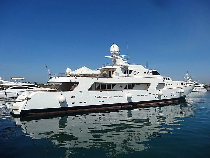 a boat in the water aboard SOMETHING COOL Yacht for Charter