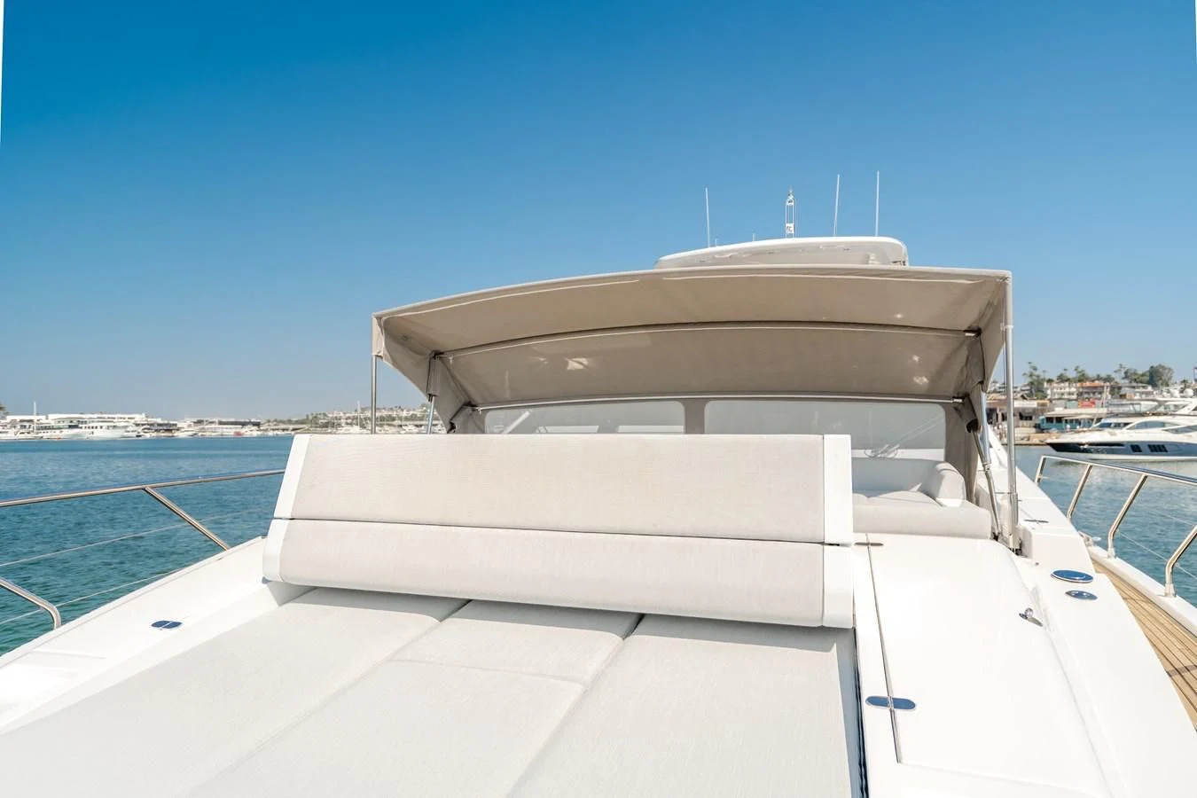 a boat on a body of water aboard AZIMUT 25 METRI GRANDE Yacht for Sale
