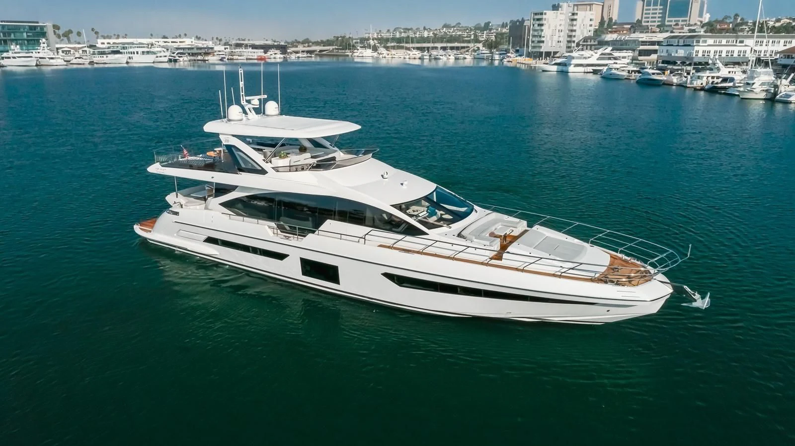 a white boat in the water aboard AZIMUT 25 METRI GRANDE Yacht for Sale