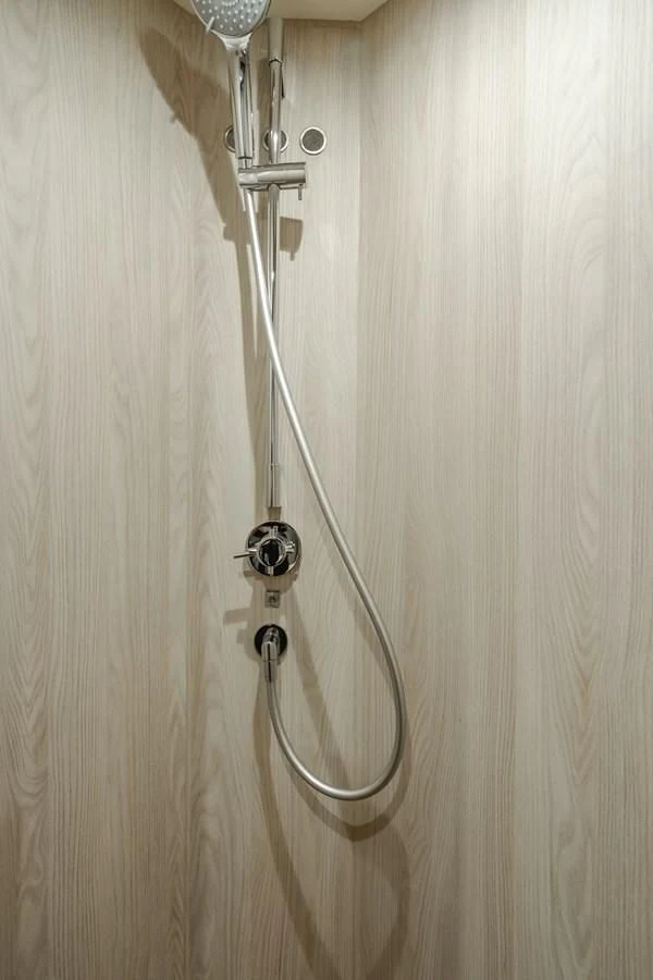 a shower head with a wire aboard AZIMUT 25 METRI GRANDE Yacht for Sale